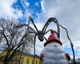 MAMAN - Louise Bourgeois