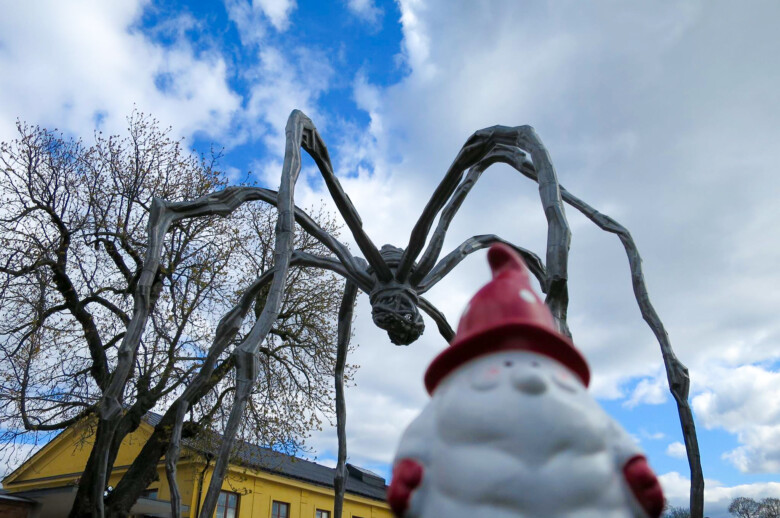 MAMAN - Louise Bourgeois