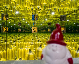 Mirror Room (Pumpkin) - Yayoi Kusama